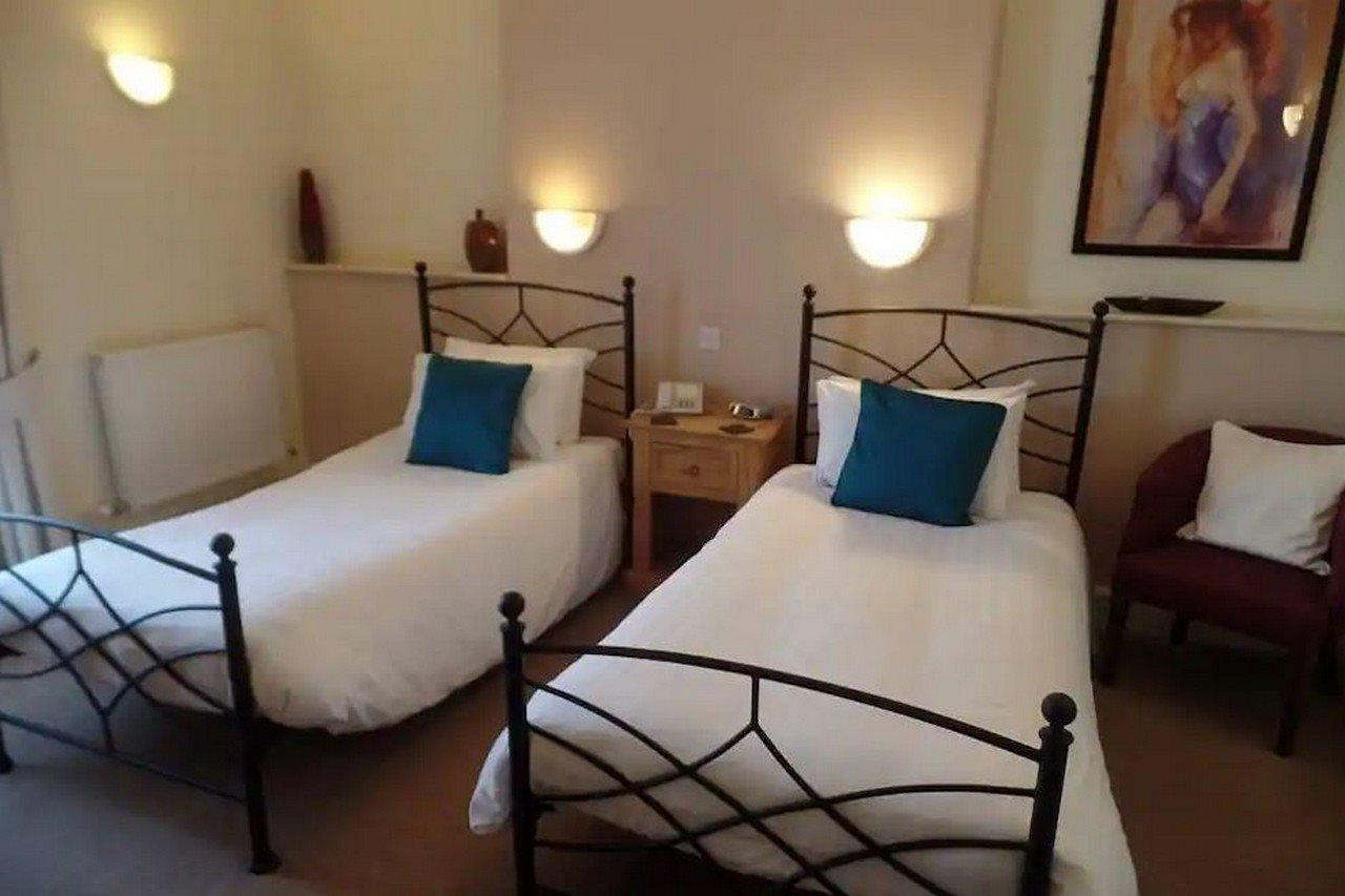 The Dodington Lodge Hotel Whitchurch  Dış mekan fotoğraf