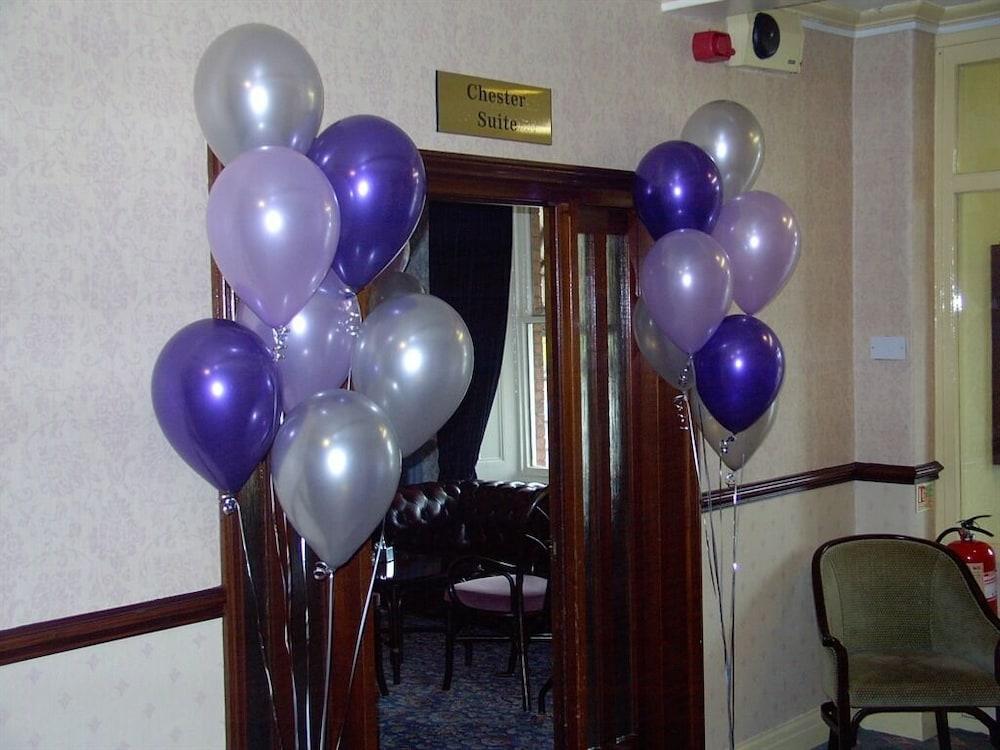 The Dodington Lodge Hotel Whitchurch  Dış mekan fotoğraf